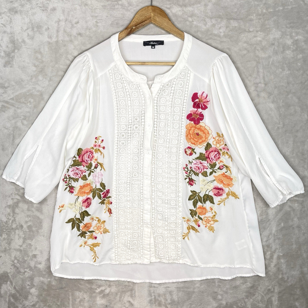 Andre By Unit Tunic Blouse Women's Medium Embroidered Floral Cottagecore Boho